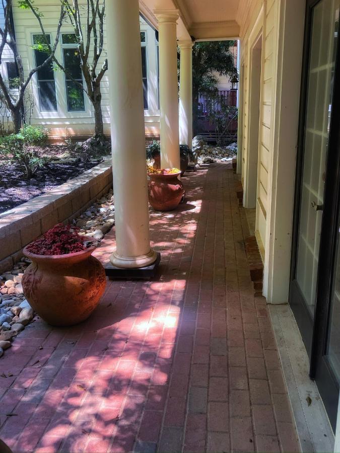 Apartment Elegant Guest In Upscale Community *