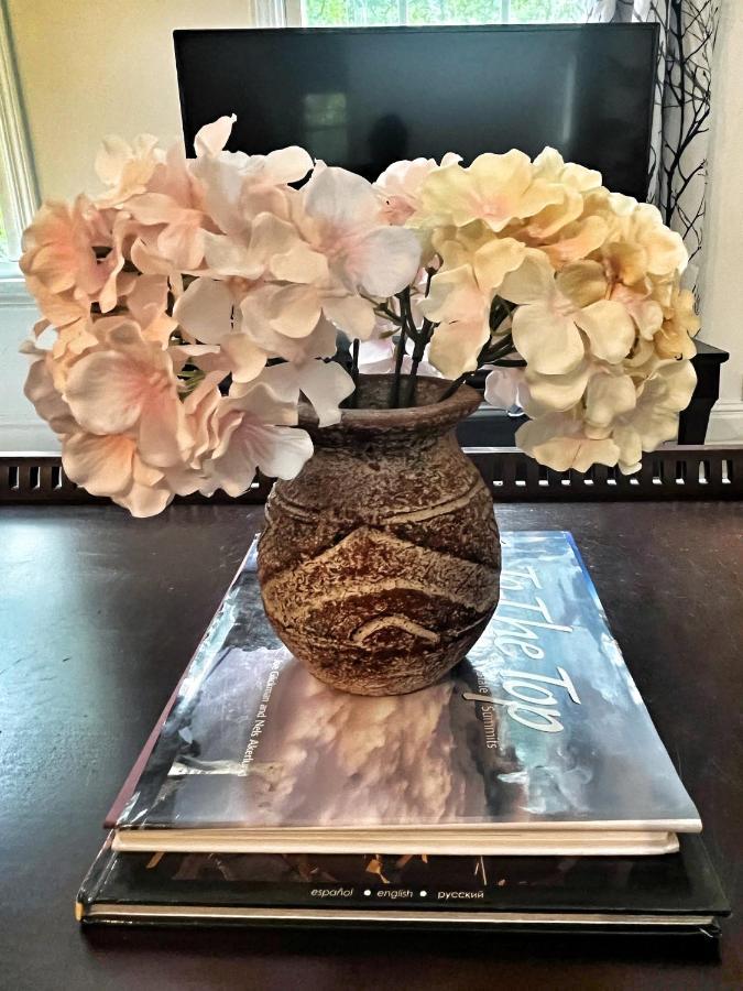 Apartment Elegant Guest In Upscale Community